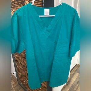 Woman’s Scrub Size Large